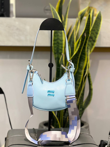 کیف زنانه میو میو کد ۱۰۱۴